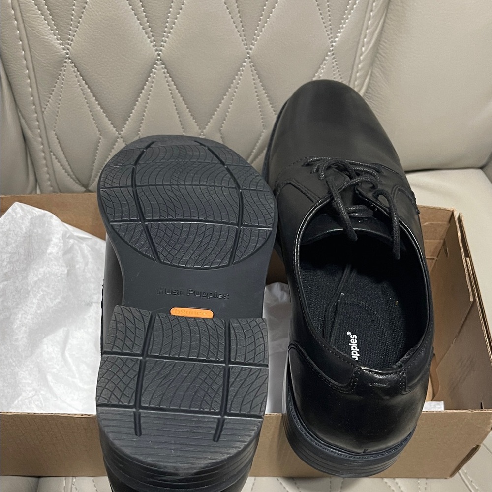 Hush Puppies Men's Black Leather Lace-Up Derby - Picture 7 of 9